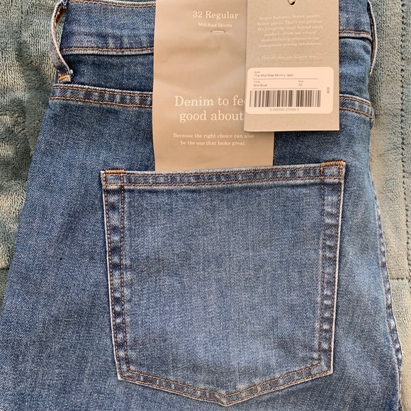 Everlane Denim - Everlane Mid-Rise Skinny Jean in Mid Blue - Sz 32